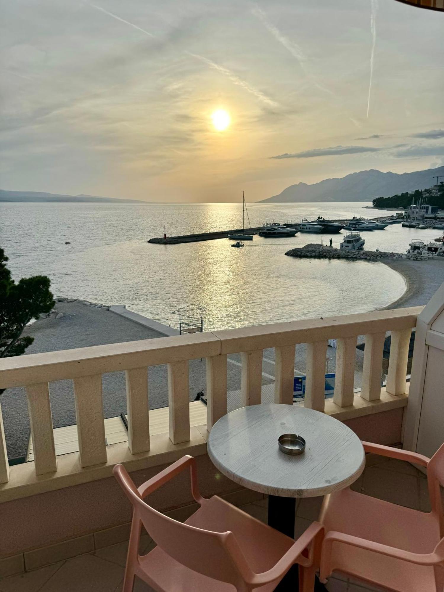 Villa Rozika Baska Voda Exterior photo